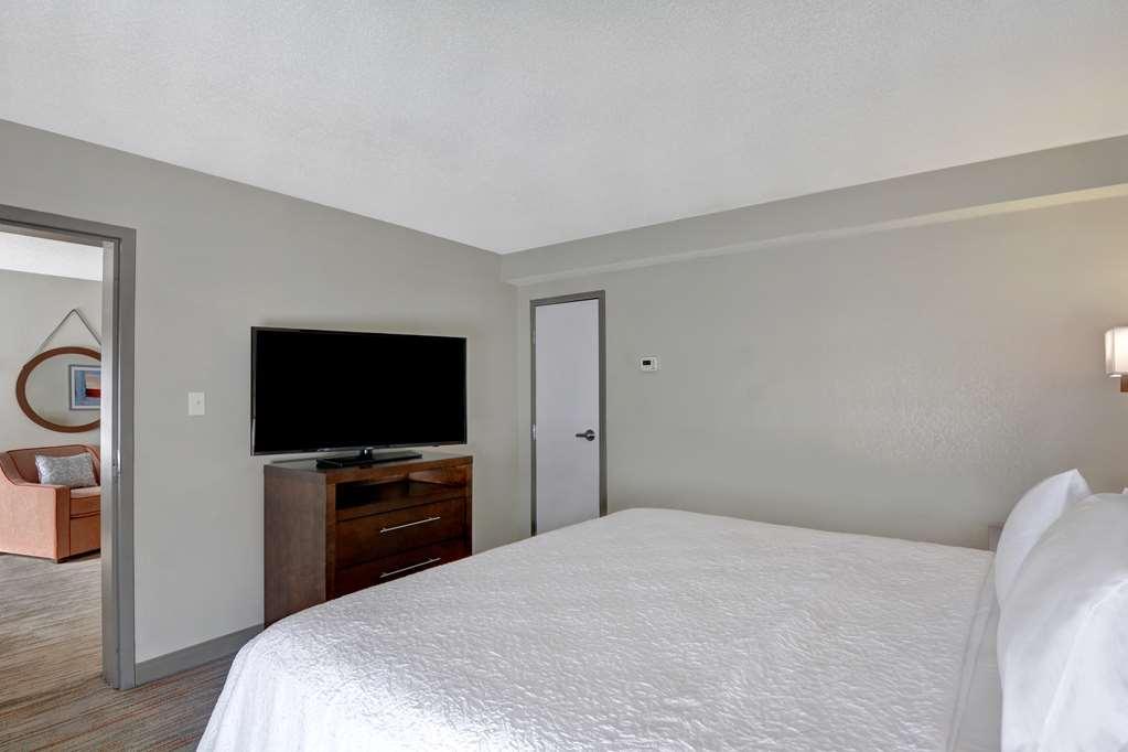 Hampton Inn Greenwood Bilik gambar