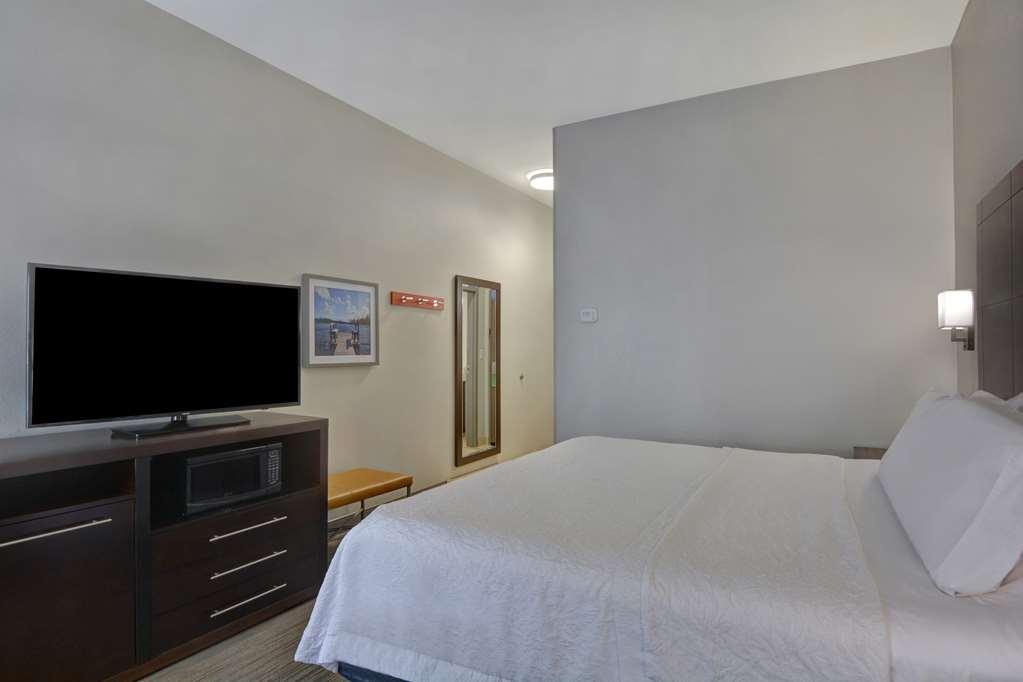 Hampton Inn Greenwood Bilik gambar