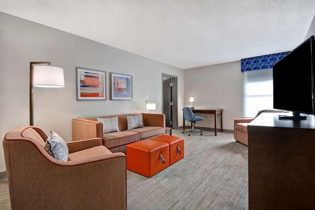 Hampton Inn Greenwood Bilik gambar