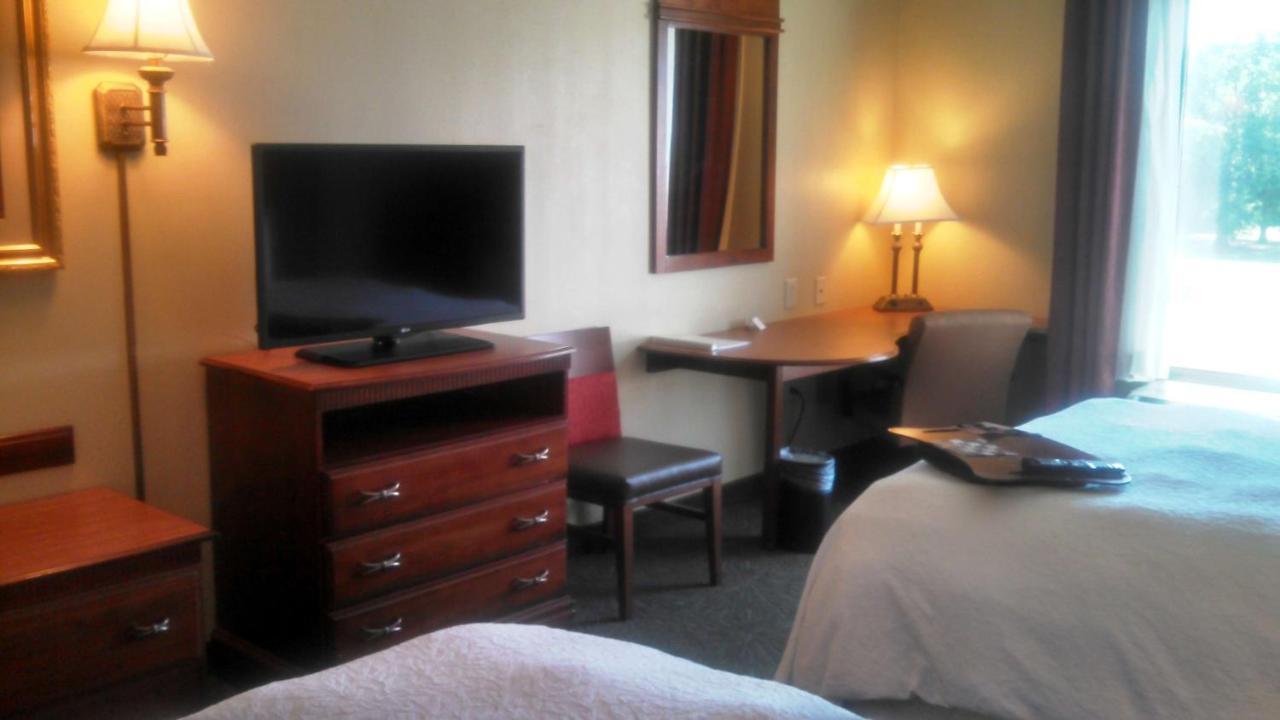 Hampton Inn Greenwood Luaran gambar